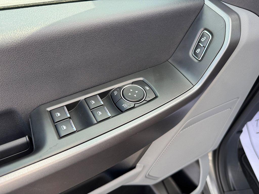new 2025 Ford F-250 car, priced at $61,695