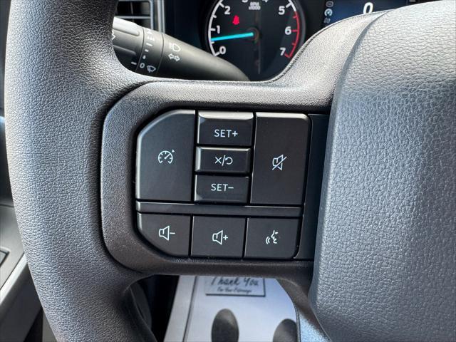 new 2025 Ford F-250 car, priced at $61,695