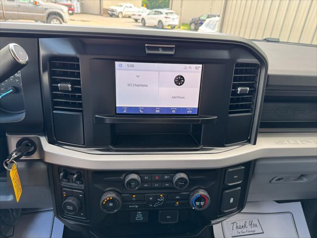 new 2025 Ford F-250 car, priced at $61,695