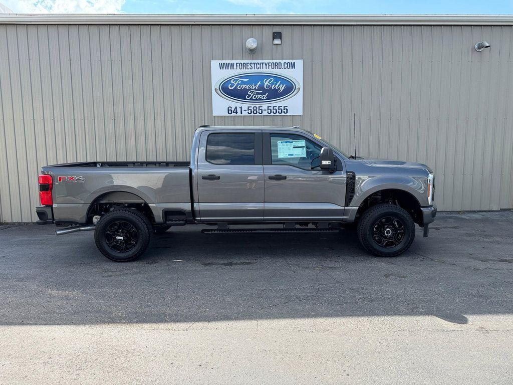 new 2025 Ford F-250 car, priced at $61,695