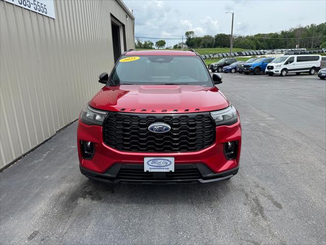new 2025 Ford Explorer car, priced at $53,590
