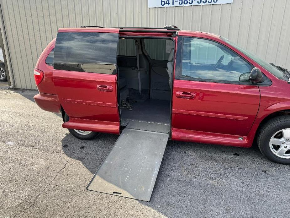 used 2006 Dodge Grand Caravan car, priced at $10,379