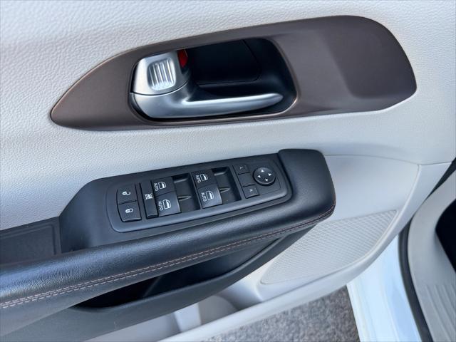 used 2019 Chrysler Pacifica car, priced at $19,499