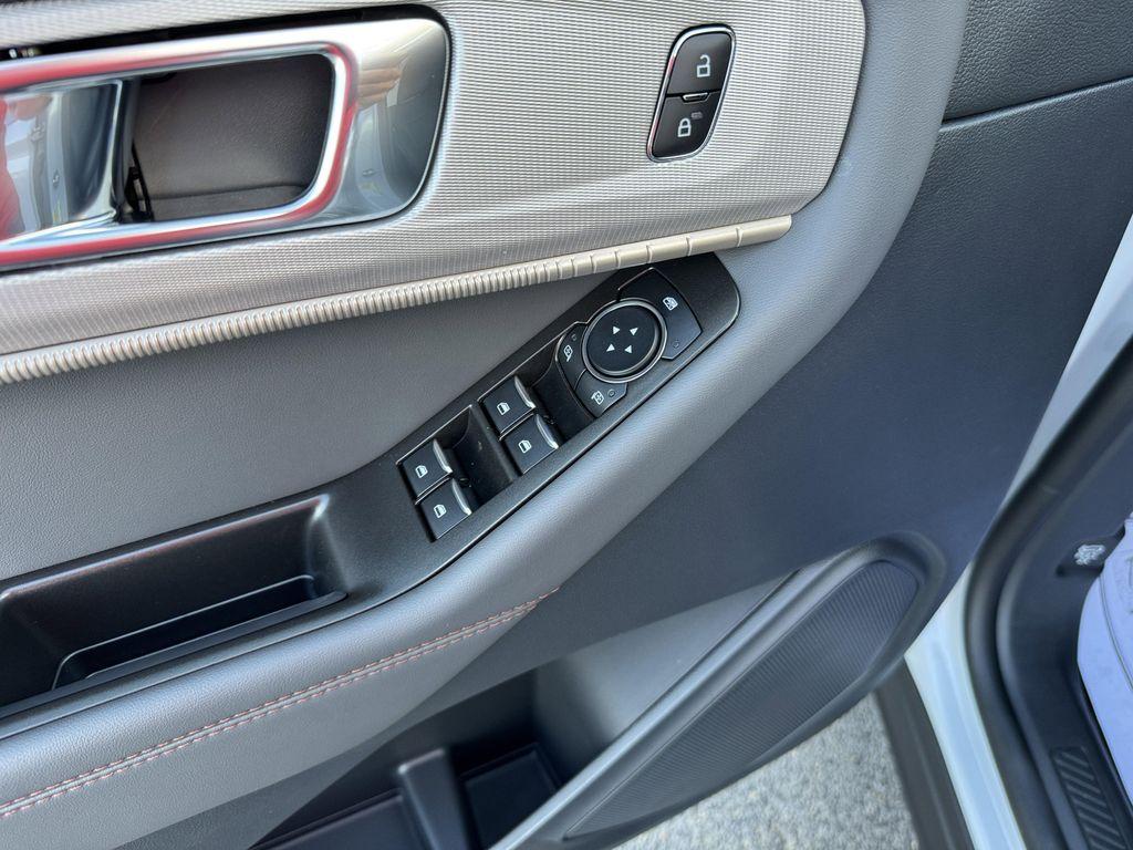 new 2025 Ford Explorer car, priced at $48,710