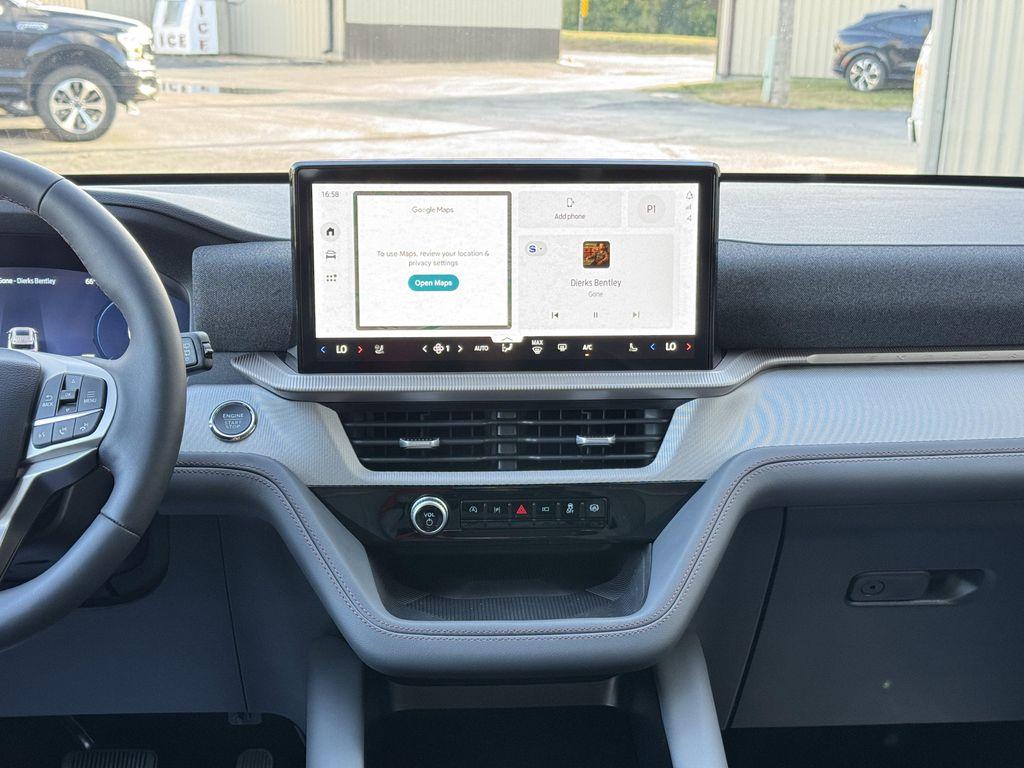 new 2025 Ford Explorer car, priced at $48,710