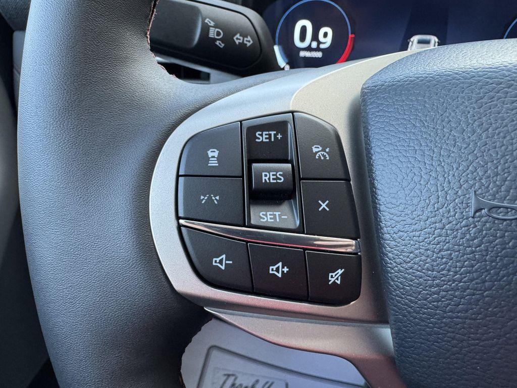 new 2025 Ford Explorer car, priced at $48,710