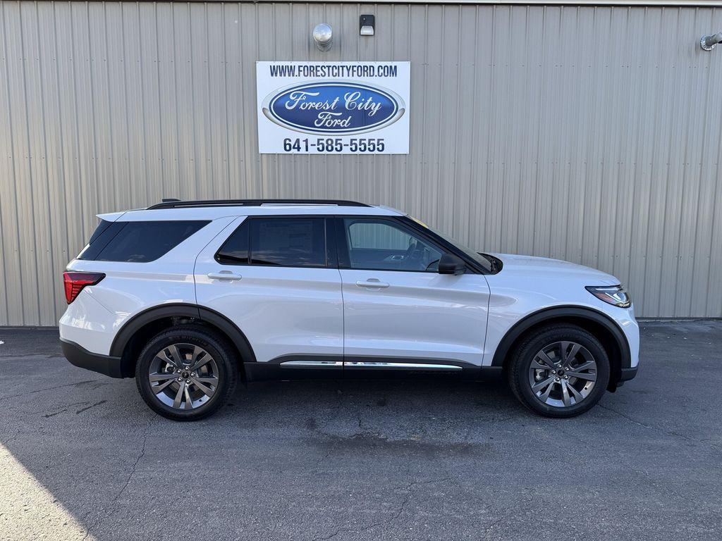 new 2025 Ford Explorer car, priced at $48,710