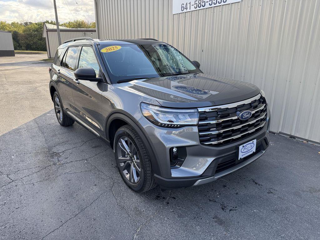 new 2025 Ford Explorer car, priced at $48,255