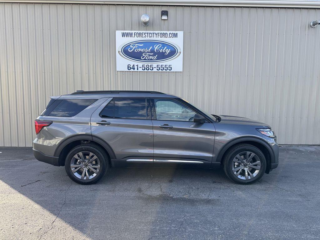 new 2025 Ford Explorer car, priced at $48,255