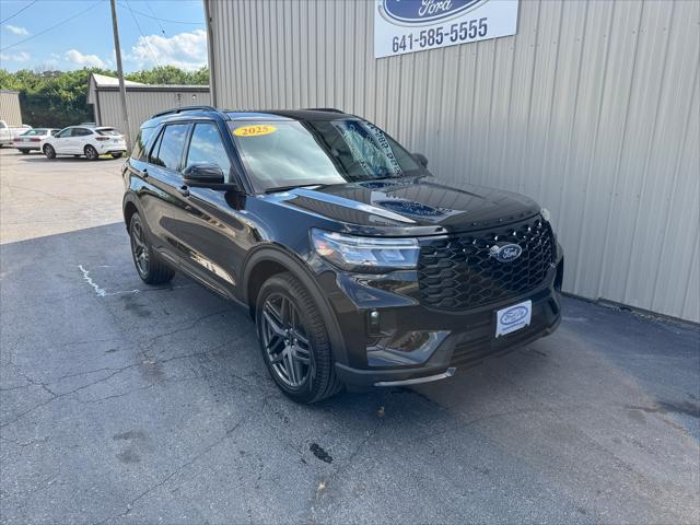 new 2025 Ford Explorer car, priced at $53,275