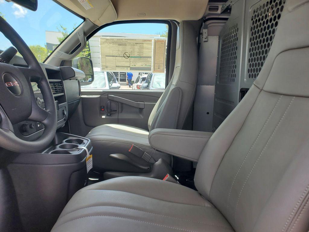 new 2025 GMC Savana 2500 car, priced at $47,290