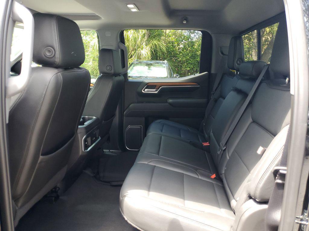 used 2022 GMC Sierra 1500 car, priced at $51,500