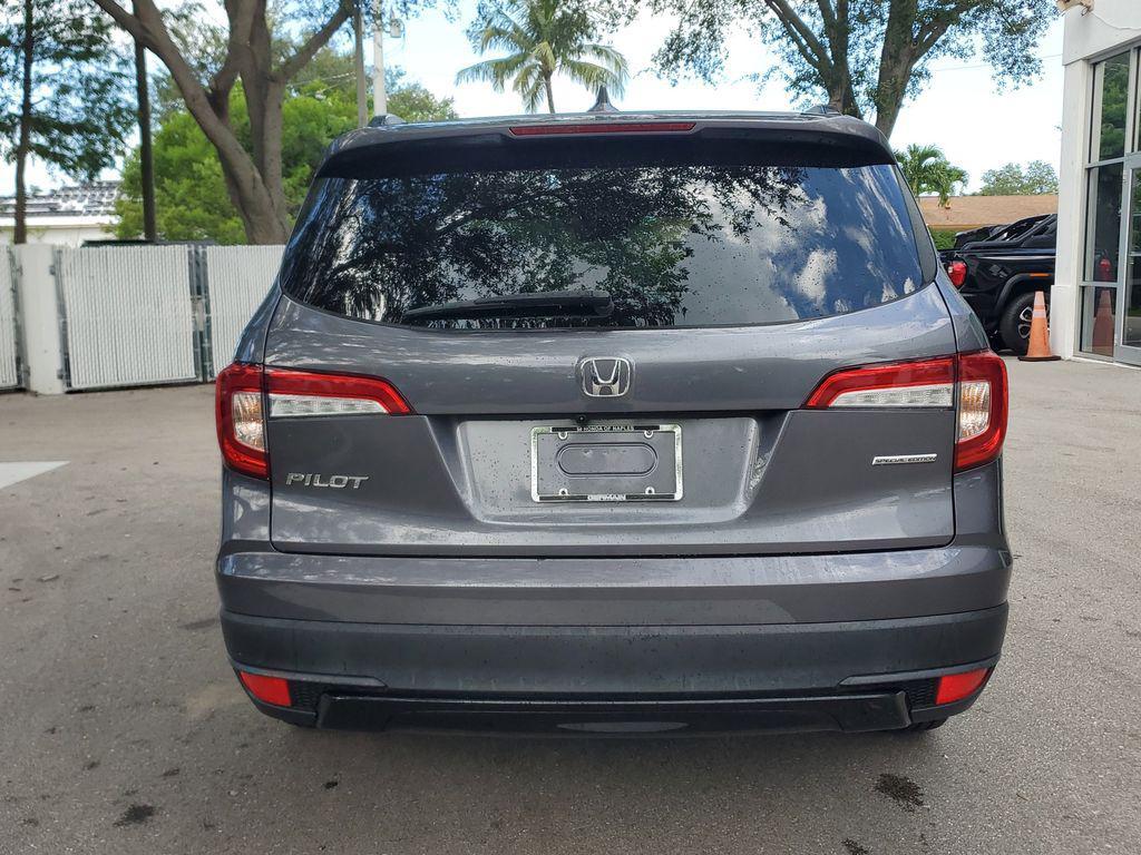 used 2022 Honda Pilot car, priced at $29,000