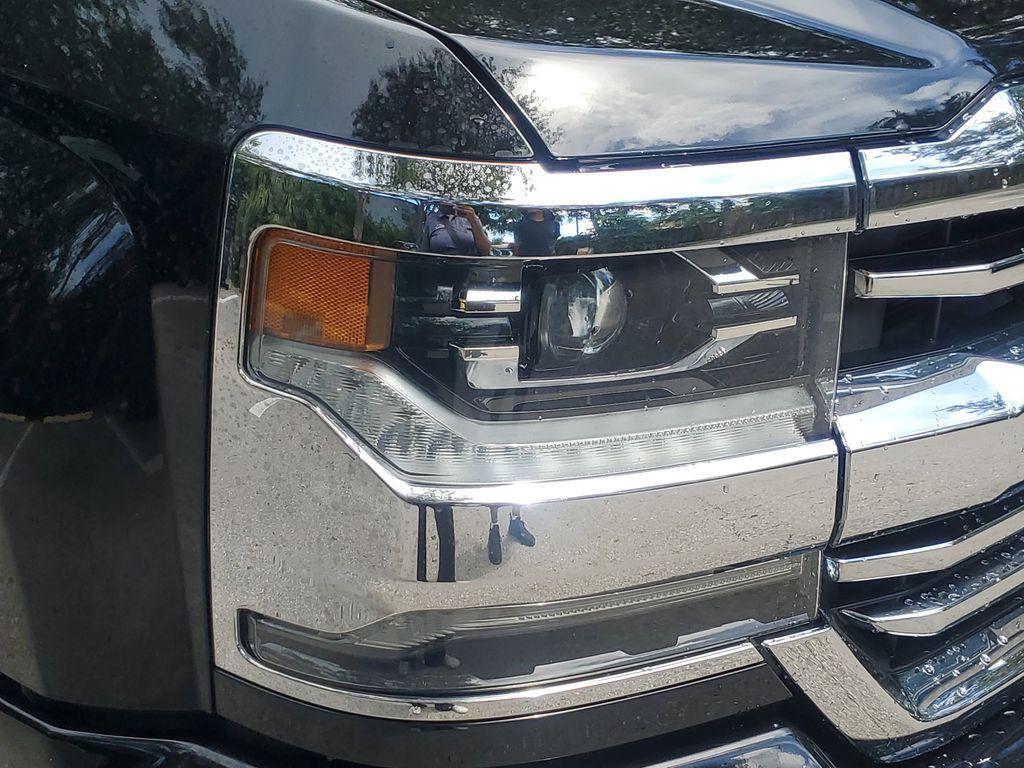 used 2018 Chevrolet Silverado 1500 car, priced at $24,000