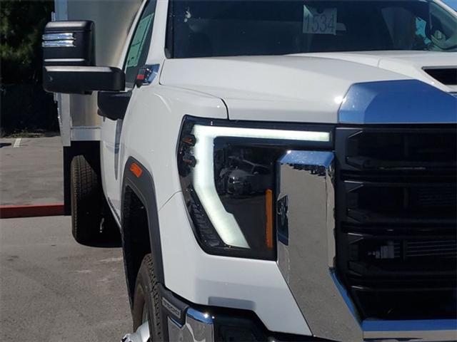 new 2024 GMC Sierra 3500 car, priced at $66,978