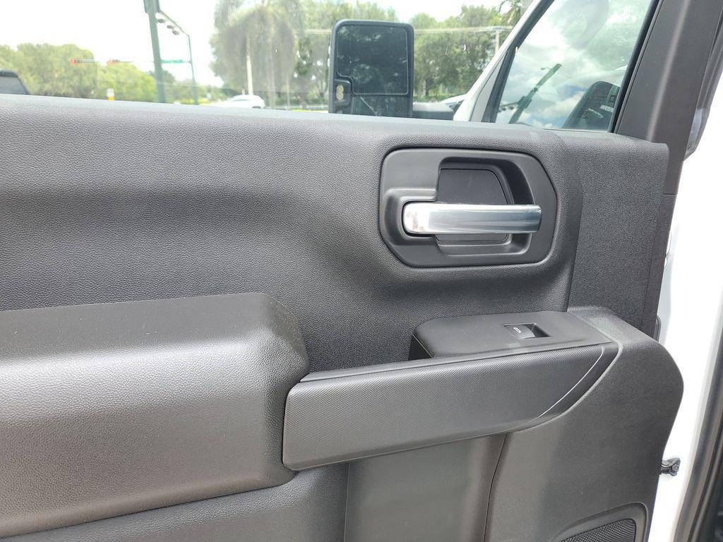 new 2025 GMC Sierra 3500 car, priced at $64,957