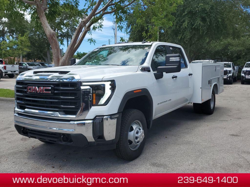 new 2025 GMC Sierra 3500 car, priced at $64,957
