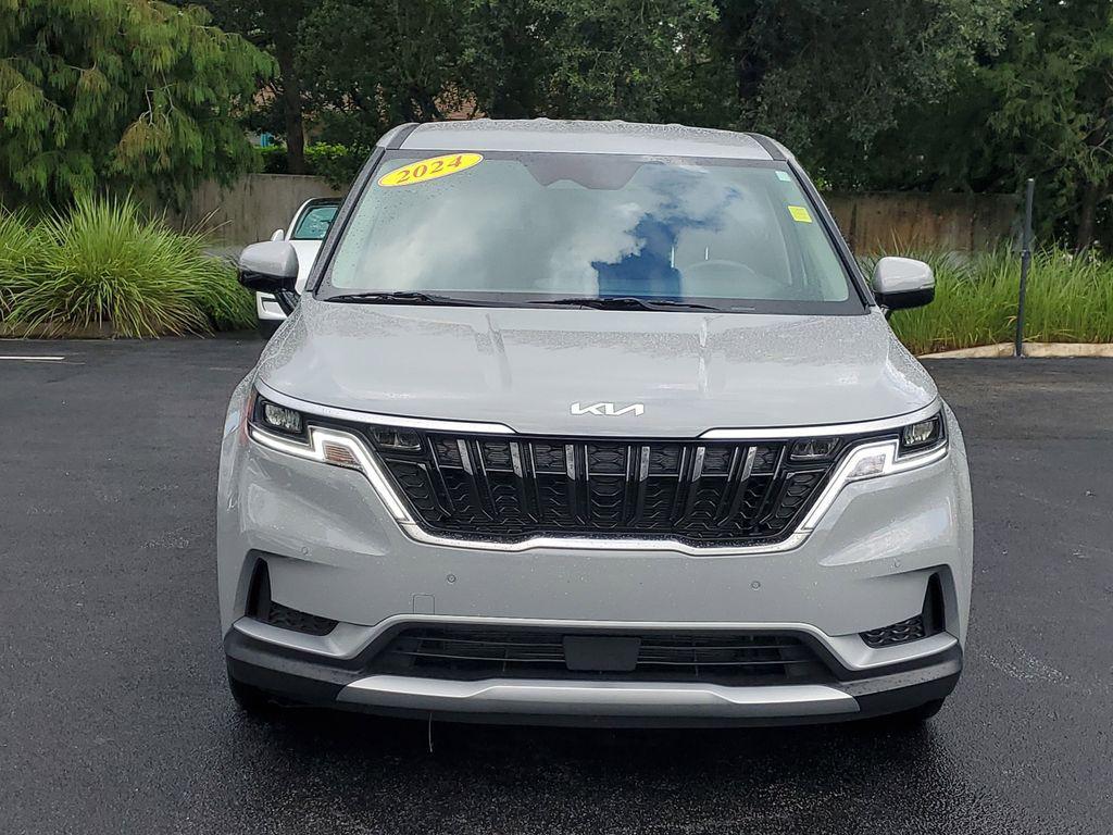used 2024 Kia Carnival car, priced at $36,250