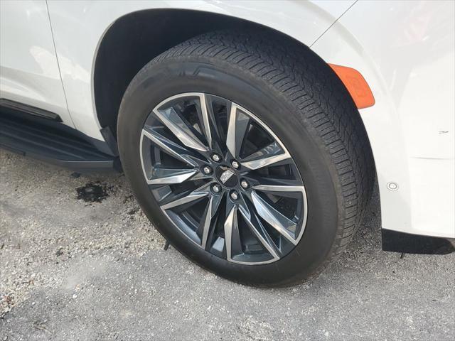 used 2021 Cadillac Escalade ESV car, priced at $57,250