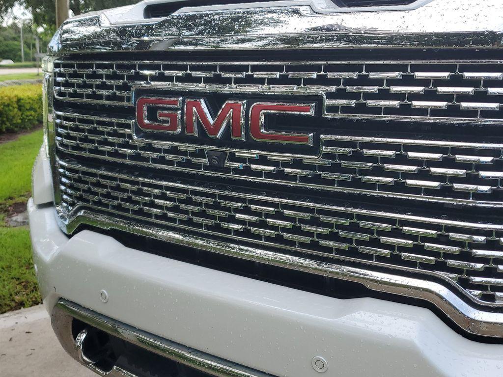 used 2023 GMC Sierra 2500 car, priced at $67,250