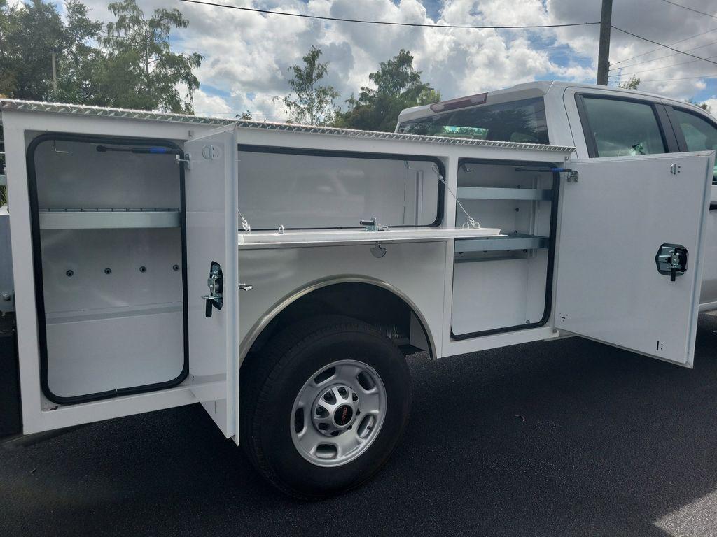 new 2024 GMC Sierra 2500 car, priced at $56,730