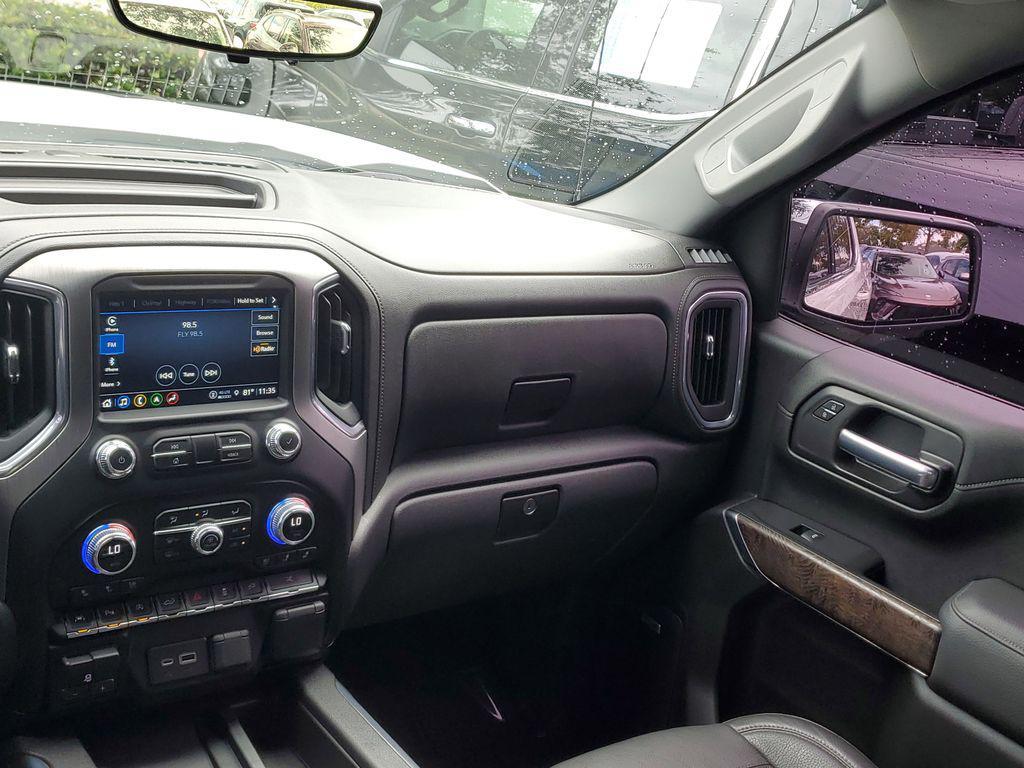 used 2021 GMC Sierra 1500 car, priced at $40,000