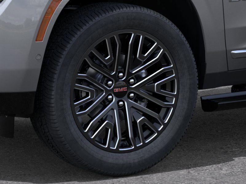 new 2025 GMC Yukon car, priced at $88,329
