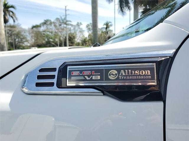 new 2025 GMC Sierra 3500 car, priced at $60,252