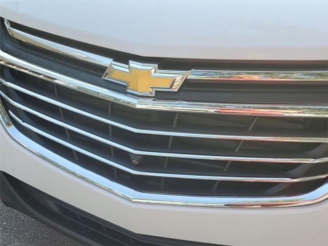 used 2020 Chevrolet Equinox car, priced at $20,250