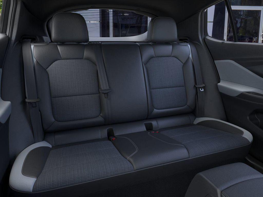 new 2025 Buick Envista car, priced at $25,715