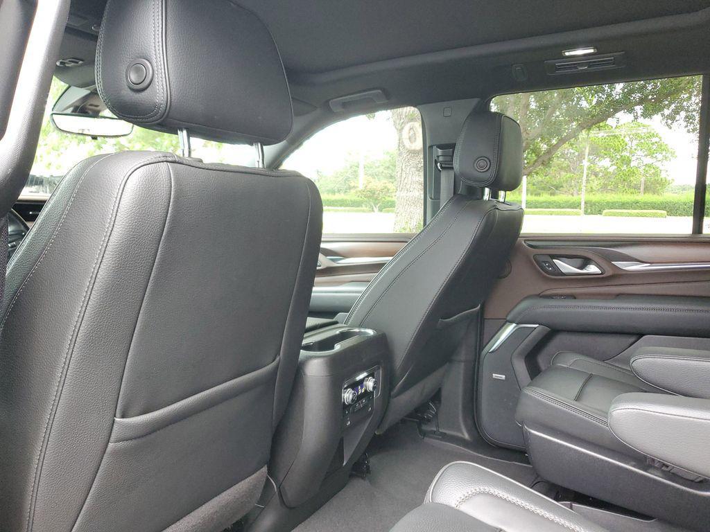 used 2022 GMC Yukon car, priced at $61,750