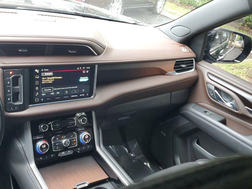 used 2022 GMC Yukon car, priced at $61,750