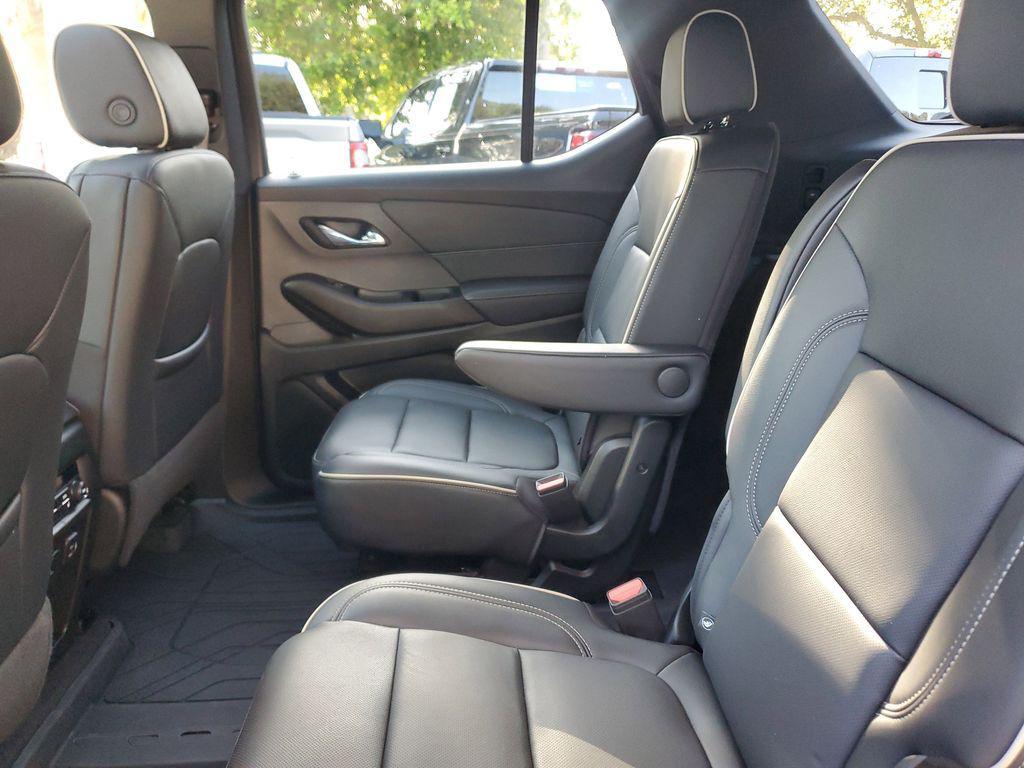used 2023 Chevrolet Traverse car, priced at $39,750