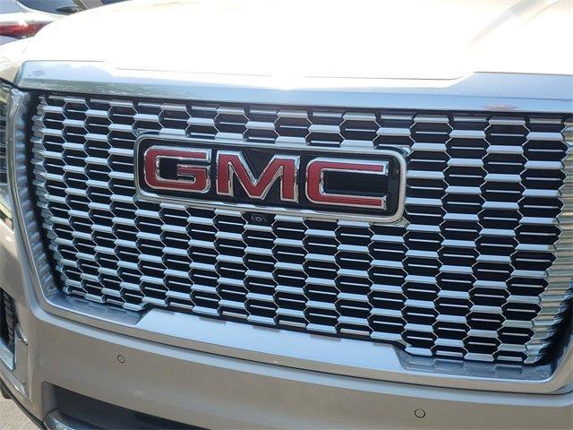 used 2022 GMC Yukon XL car, priced at $61,500