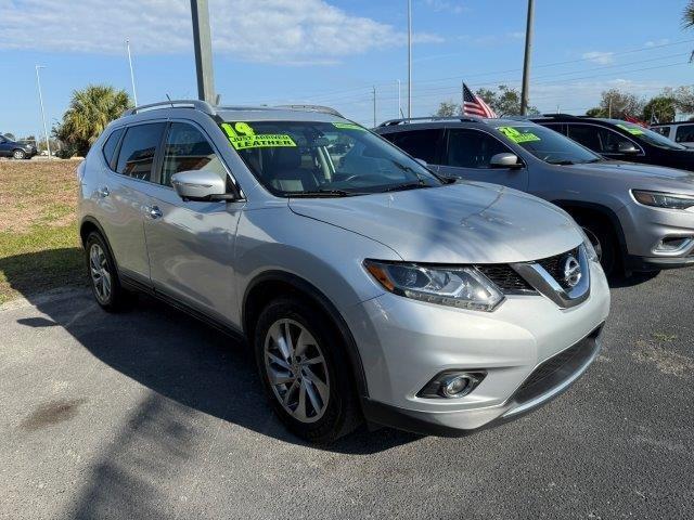 used 2014 Nissan Rogue car, priced at $13,888