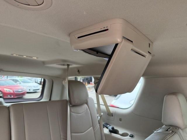 used 2017 Cadillac Escalade ESV car, priced at $32,988