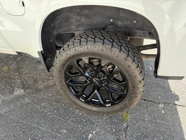 used 2019 Chevrolet Silverado 1500 car, priced at $30,990