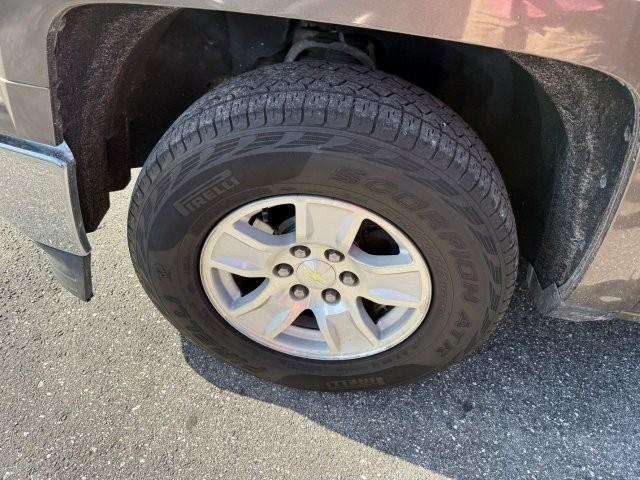 used 2014 Chevrolet Silverado 1500 car, priced at $19,990