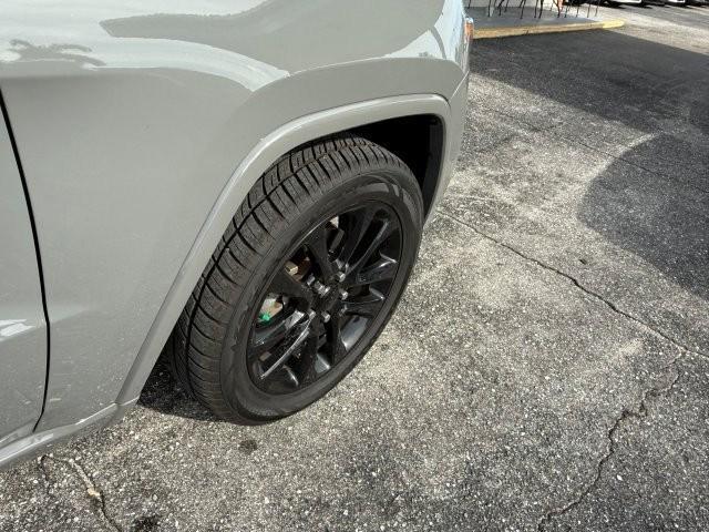used 2020 Jeep Grand Cherokee car, priced at $23,590
