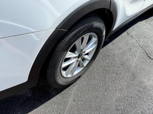 used 2020 Kia Sorento car, priced at $18,290