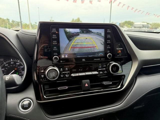 used 2021 Toyota Highlander car, priced at $35,988