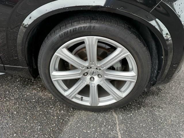 used 2016 Volvo XC90 car, priced at $21,990
