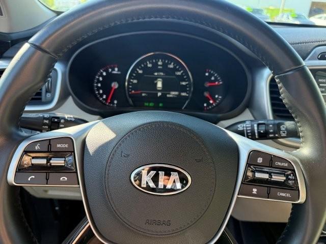used 2019 Kia Sorento car, priced at $17,990