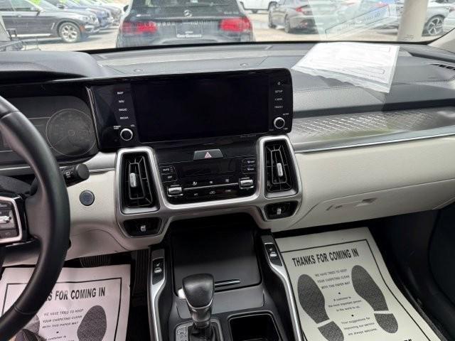 used 2022 Kia Sorento car, priced at $27,990