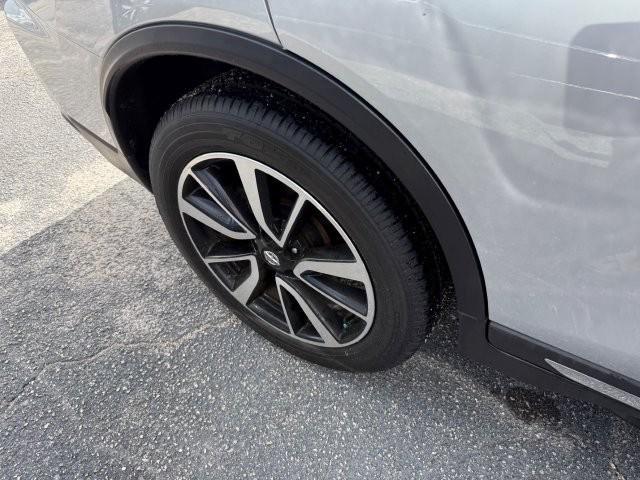 used 2019 Nissan Rogue car, priced at $18,988