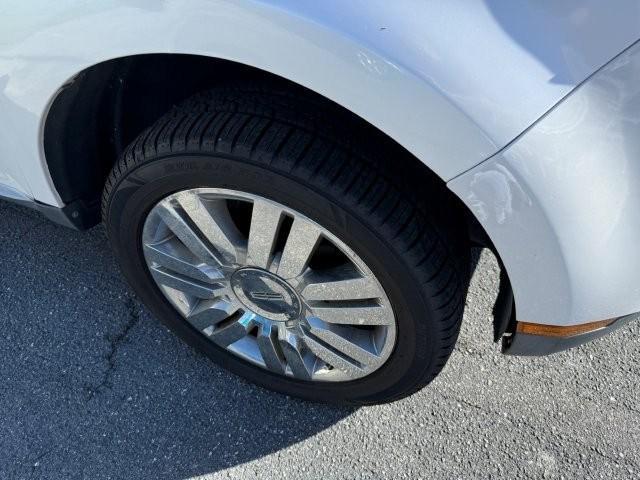 used 2010 Lincoln MKX car, priced at $10,990