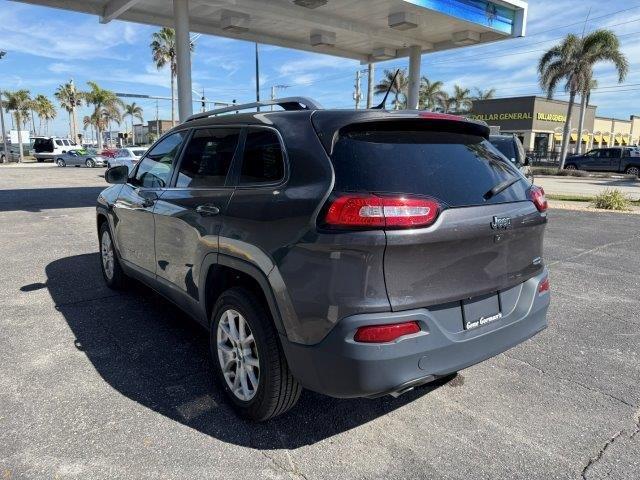 used 2015 Jeep Cherokee car, priced at $8,990