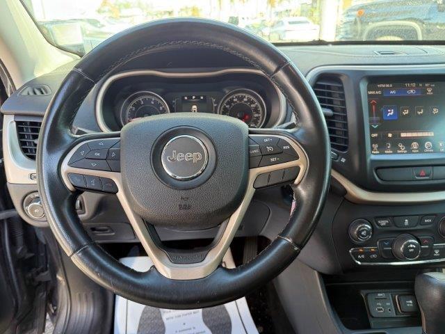 used 2015 Jeep Cherokee car, priced at $8,990