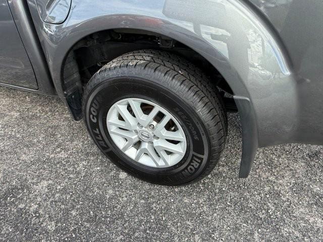 used 2021 Nissan Frontier car, priced at $26,990