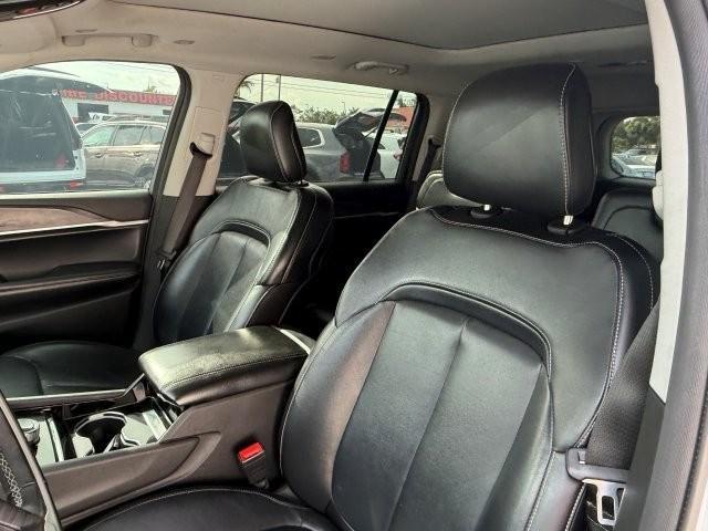 used 2021 Jeep Grand Cherokee L car, priced at $29,990